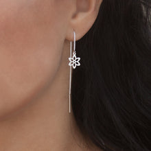 Load image into Gallery viewer, Earring Threader Flower Sterling Silver
