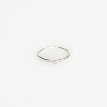 Load image into Gallery viewer, Ring Cubic Zirconia in Sterling Silver
